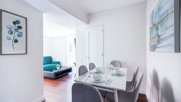 Appartement familial, 3 chambres, cuisine | Restauration