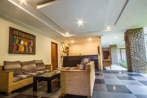 Unclassified image, 4 of 9, button - Svarna Hotel (Bali)