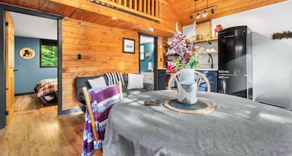 Grizzly Bear Cabin # 2.