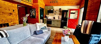 Polar Bear Cabin # 3.