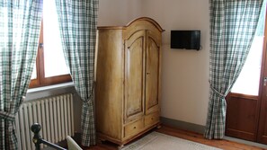 Villa, Multiple Bedrooms, Smoking, Private Pool | Living room - Farmhouse Agriturismo Borgo in Santa Lucia (Castiglion Fiorentino)