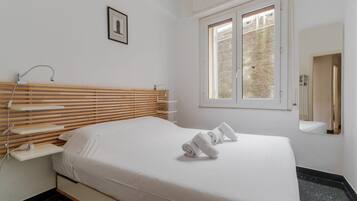 1 bedroom, iron/ironing board