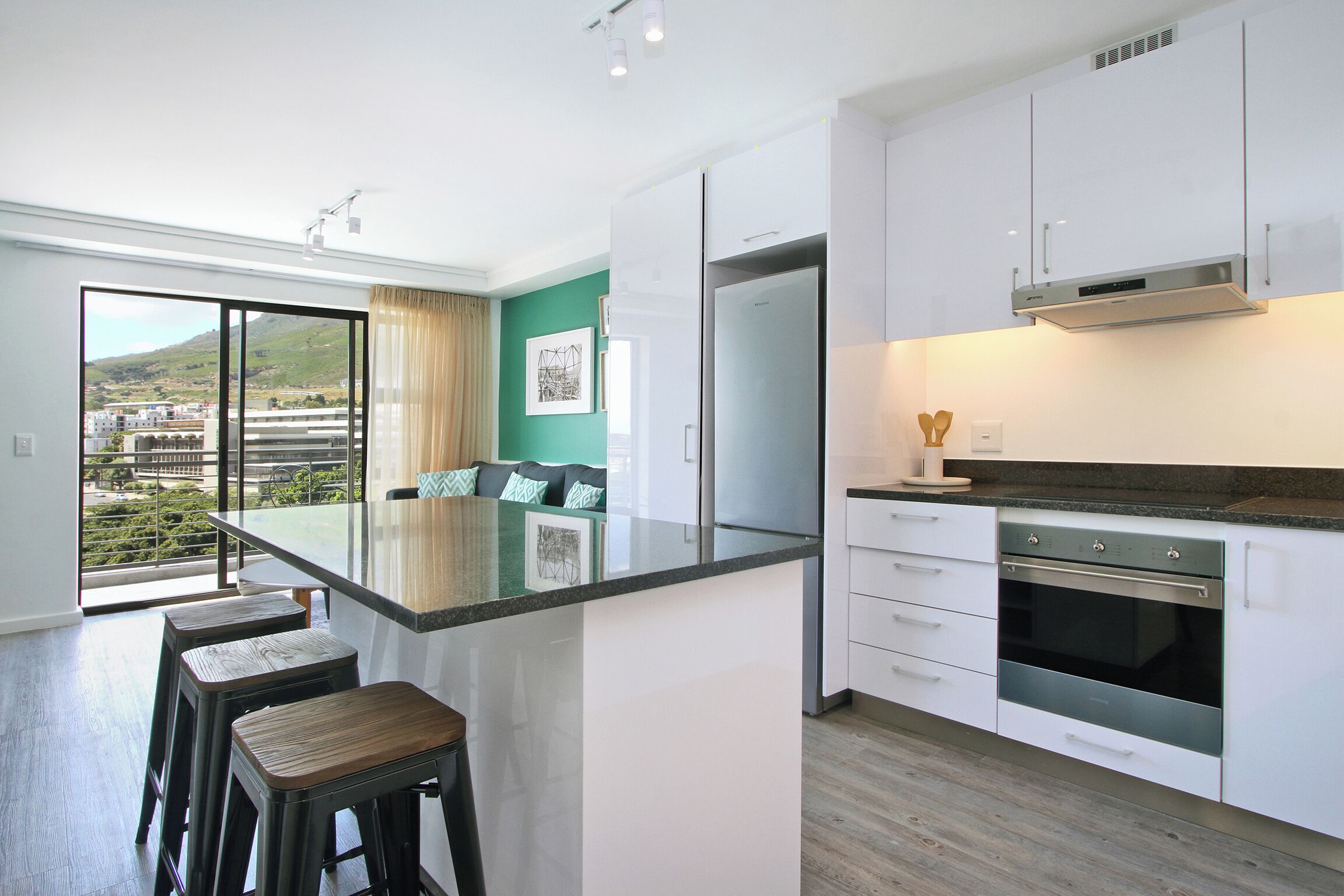 Departamento, 2 habitaciones | Cocina privada | Cafetera de espresso, tetera eléctrica, tostadora y isla de cocina 