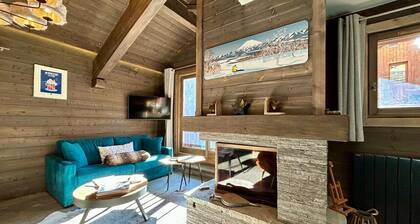 Luxury 3 bedrooms, 2 bath duplex with open fireplace