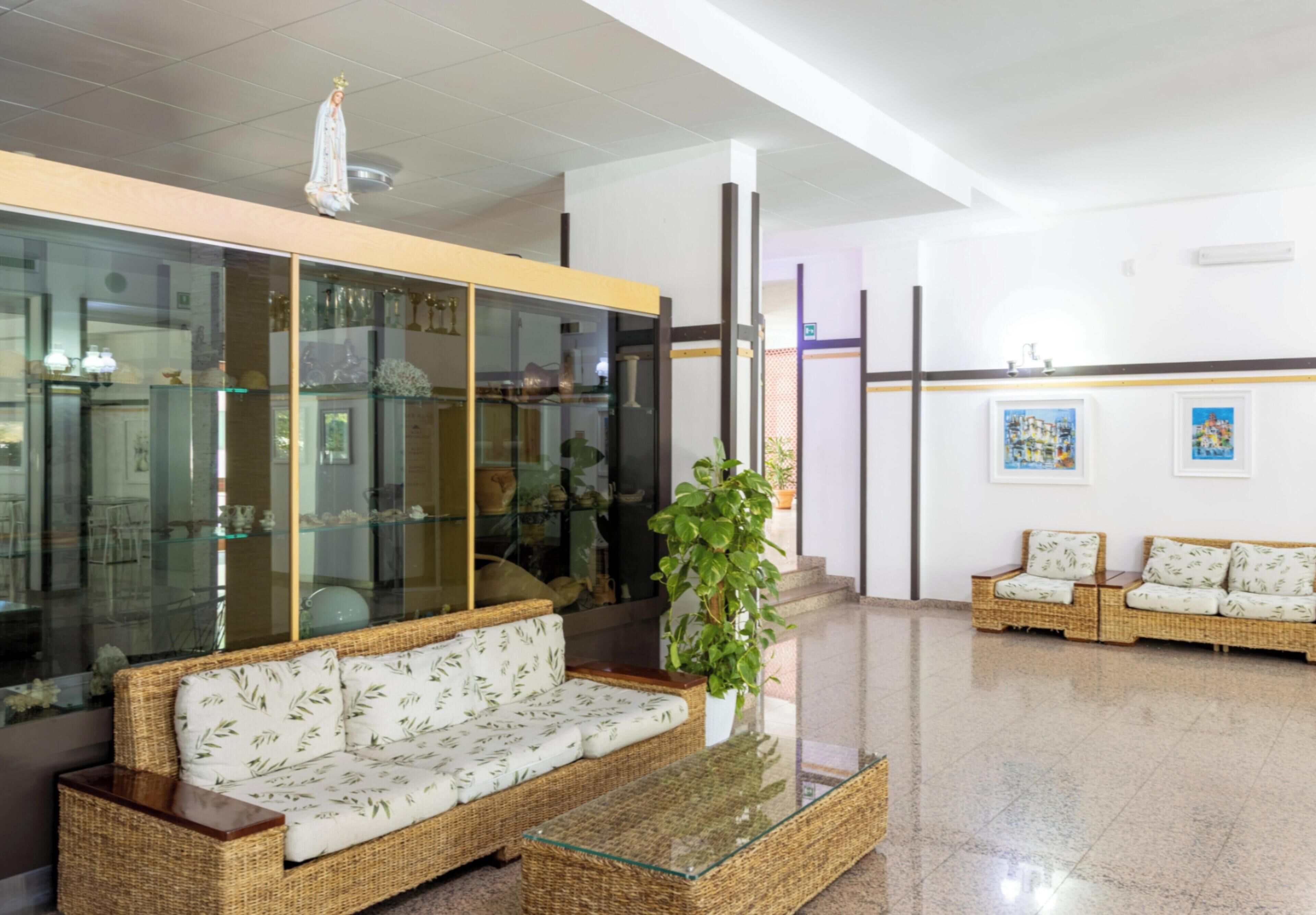 Hall