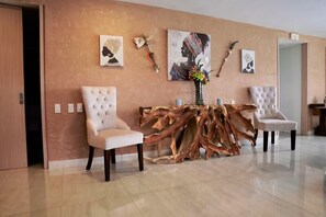 Interior - Spacious 5-bedroom PenthHouse in lovely Medellín with AC (Medellín)