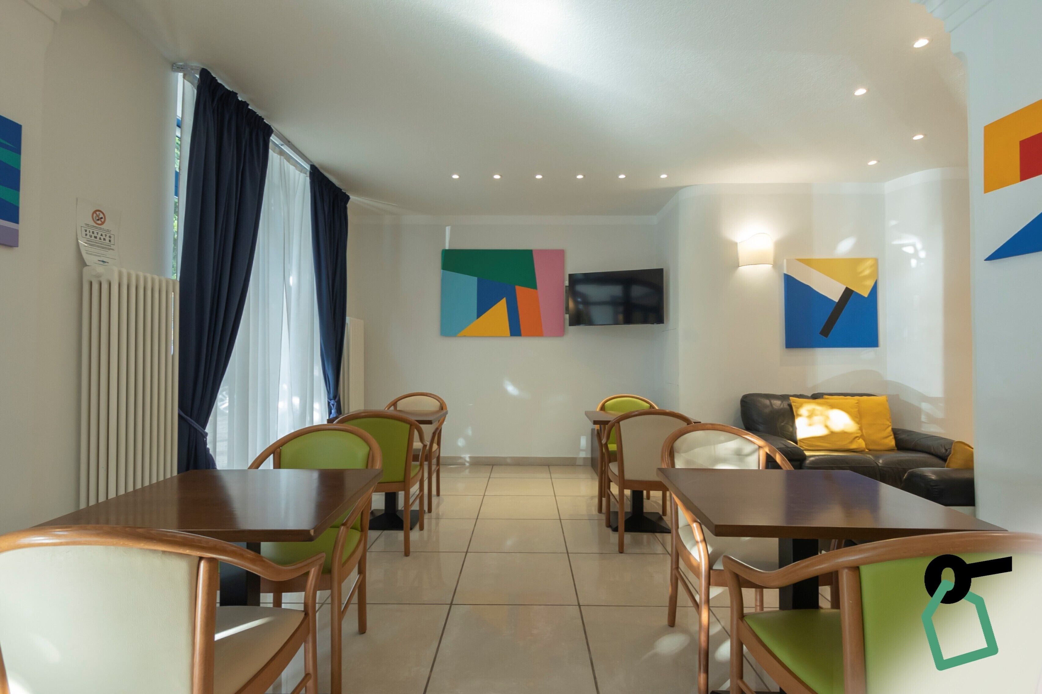 Tägliches inbegriffenes einheimisches Frühstück