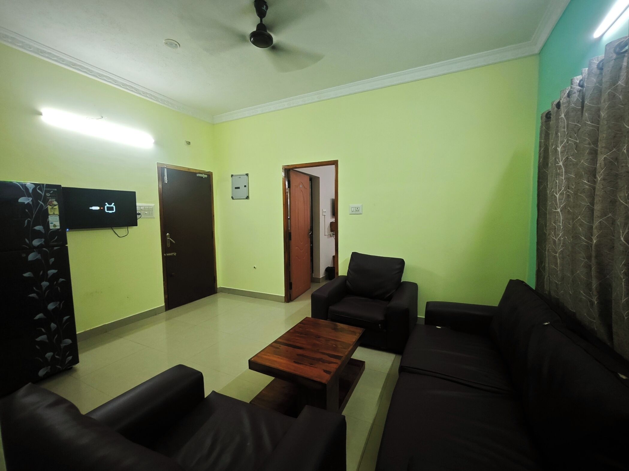 Televisión y impresora 