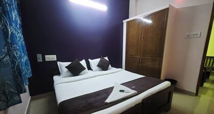 Pleasant 2-bedroom apartment with AC in the Heart of Chennai CMBT