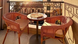 Studio – comfort, balkong, delvis sjøutsikt | Terrasse/patio