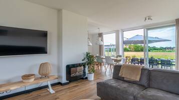 Villa | Living room