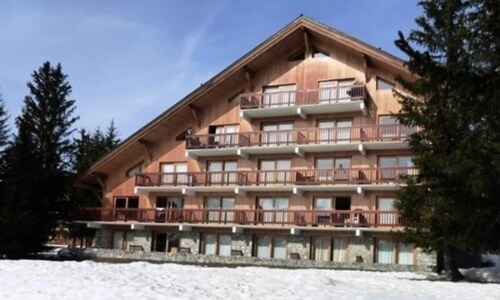 Apartment in Meribel by Ski Slopes & Golf
