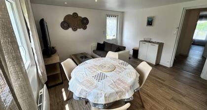 1202 - Cozy One-bedroom Apartment for Your Vacation in Saint-alban