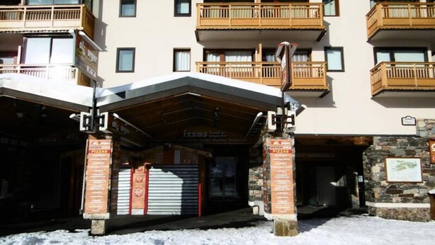 Exterior - Holiday Home in La Vanoise Near Slopes (Les Belleville)