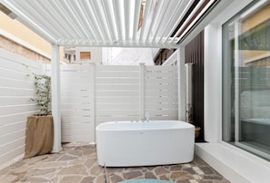 Indoor spa tub - Borgo Centrale Rooms (Pescara)