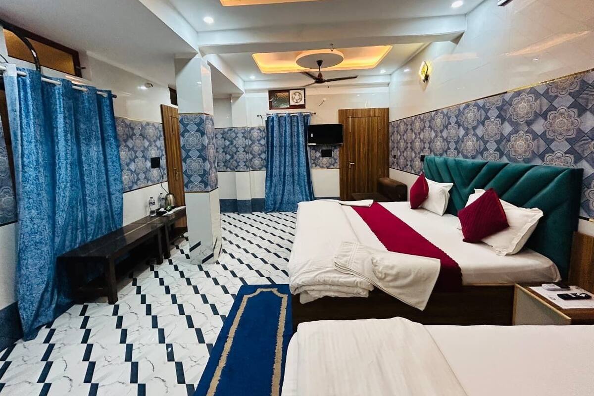 Superior vierpersoonskamer | Luxe beddengoed, donzen dekbedden, bedden met traagschuimmatras