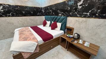 Superior Triple Room | Premium bedding, down comforters, memory foam beds, free WiFi