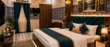 Superior Quadruple Room | Premium bedding, down comforters, memory foam beds, free WiFi