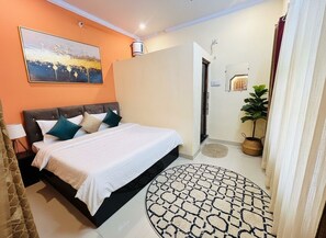 Deluxe Double Room - HOTEL JS INN (Ayodhya)