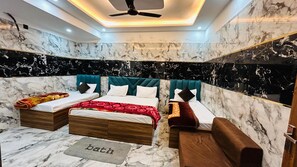 ห้องซูพีเรียสำหรับสี่ท่าน | เครื่องนอนระดับพรีเมียม, ผ้านวมขนเป็ด, เตียงเมมโมรีโฟม, Wi-Fi ฟรี