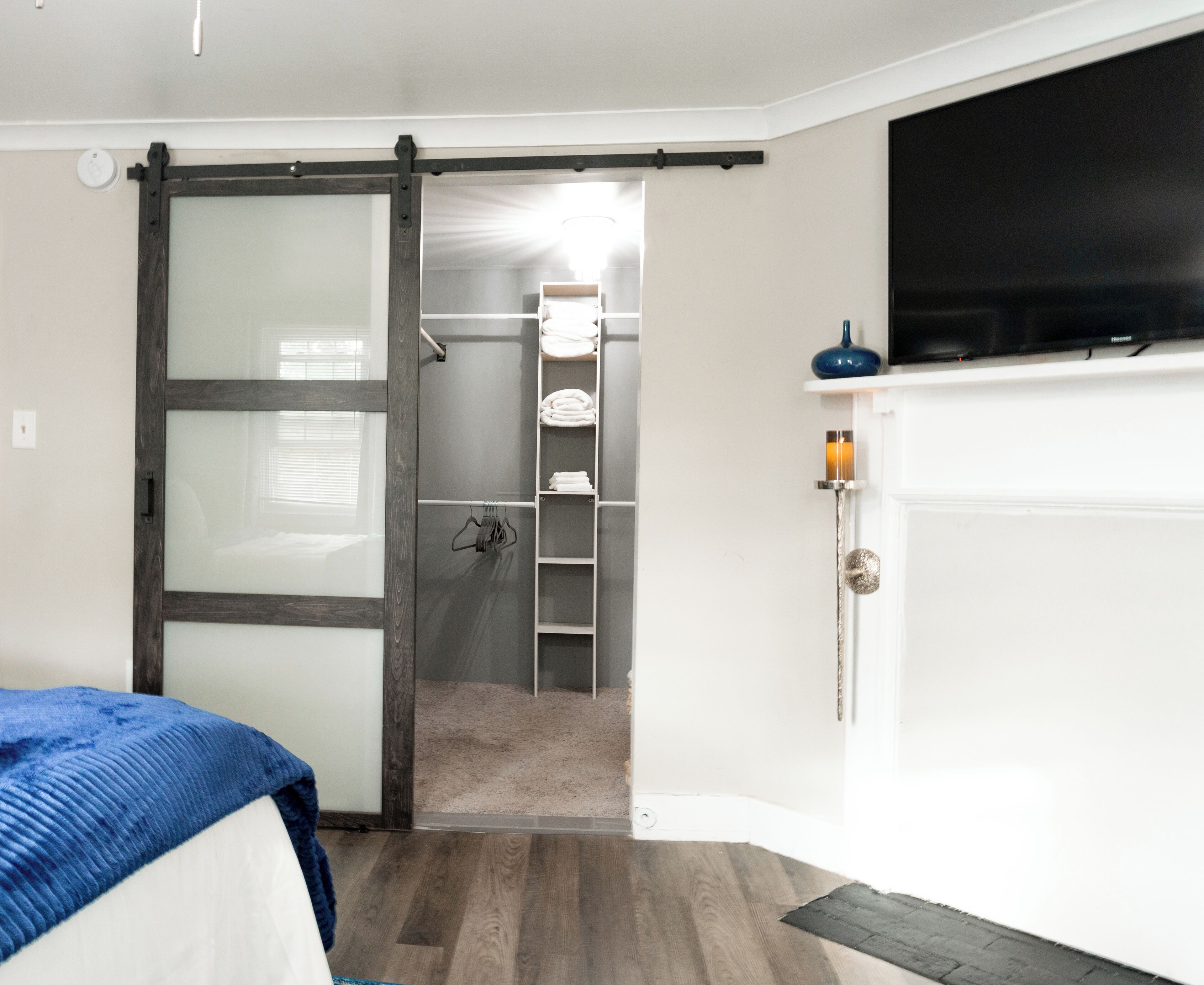 3 chambres, fer et planche à repasser, Wi-Fi, draps fournis