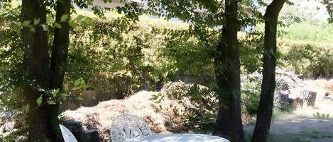 屋外ダイニングエリア