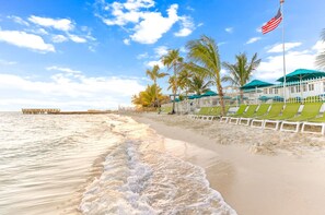 Beach nearby, beach towels