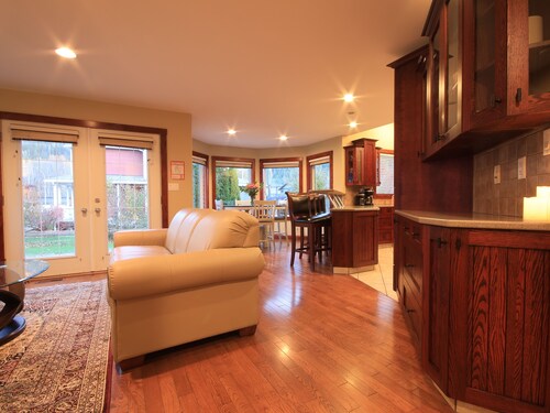 The Kingfisher Estate