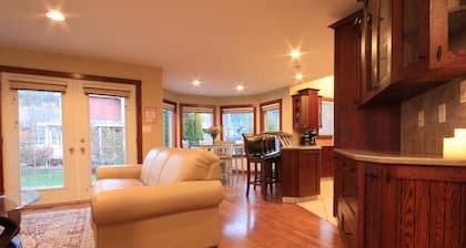 The Kingfisher Estate