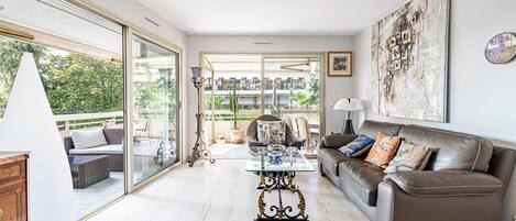 Huoneisto | Oleskelualue