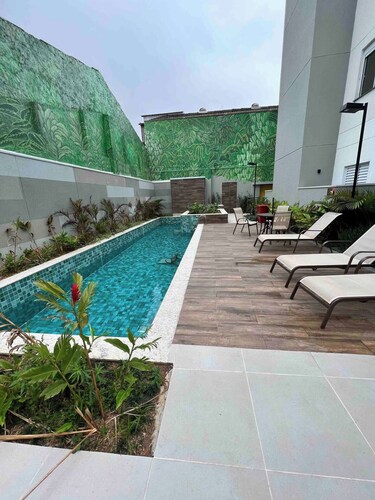 Excellent La Vista Allianz Park apartment