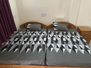 5 bedrooms, internet