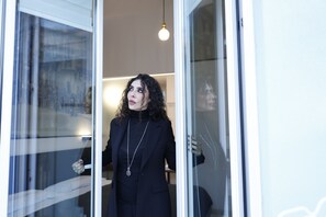 Phòng đôi hoặc 2 giường đơn tiện nghi đơn giản, 1 giường cỡ queen, phòng tắm riêng | Két bảo mật tại phòng, khu vực làm việc phù hợp cho laptop 