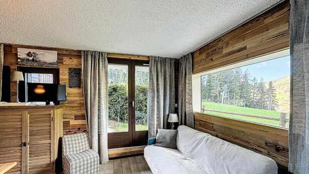 Living area - Apartment in Les Gets With Ski Slope Access (Les Gets)