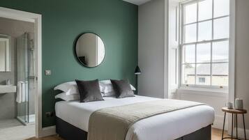 Standard Double or Twin Room, Non Smoking | Kalis bunyi, seterika/papan seterika, Wi-fi percuma, cadar katil