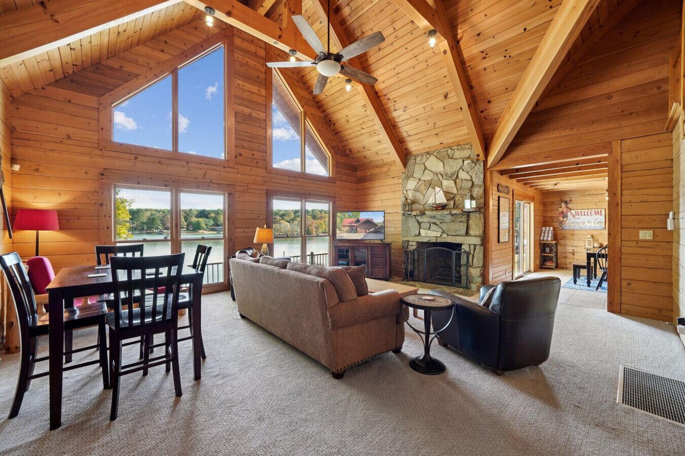 リビング エリア