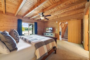 Room -  Lakefront | Sleeps 10+ | Fire Pit | Kayaks | Deck | Vaulted Ceilings (Denver)