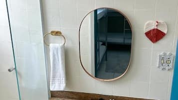 Economy Shared Dormitory | Bathroom