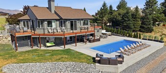 Summit Ridge - Lake Chelan & Mountain Views