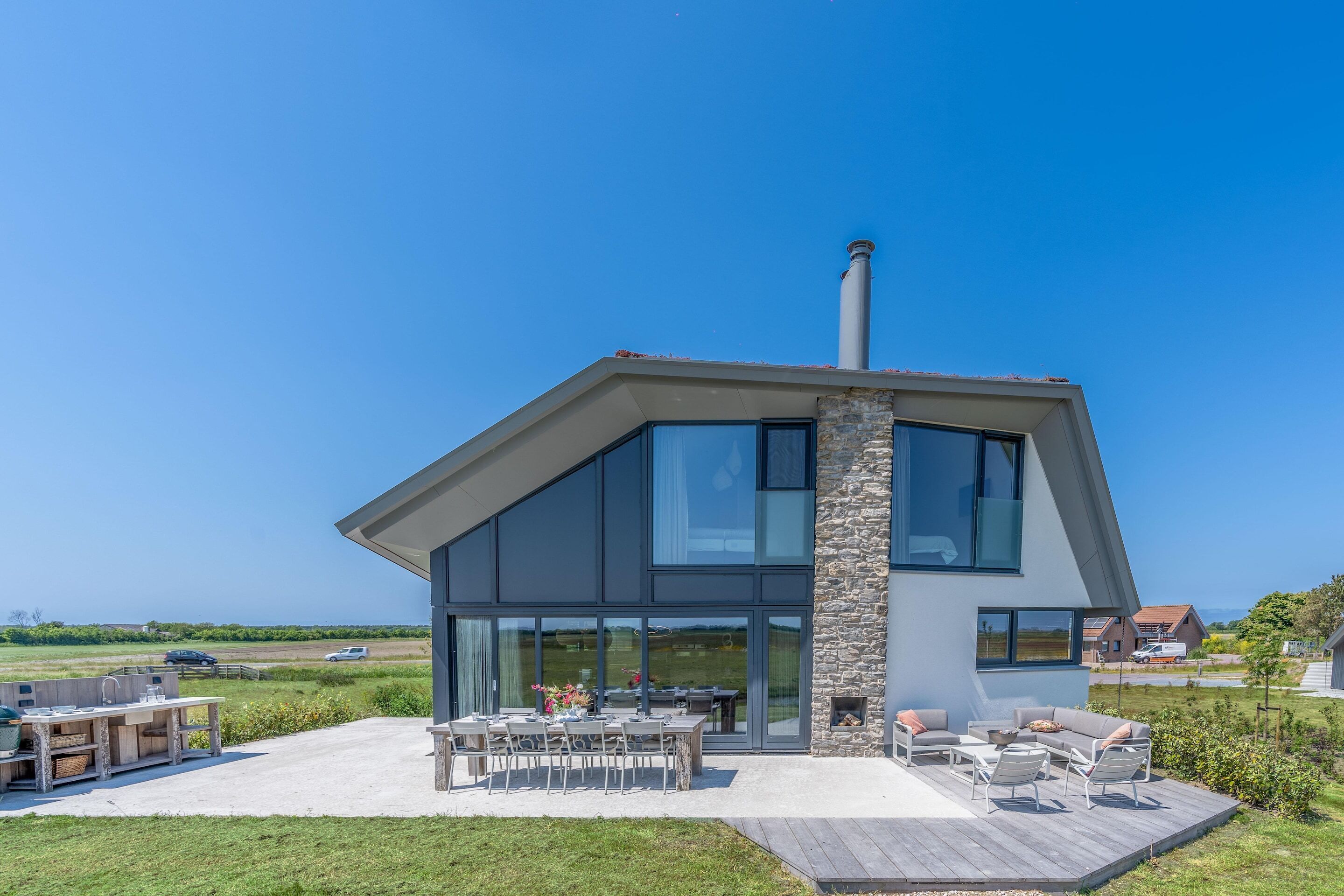 Vila | Tempat makan outdoor