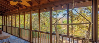 Mountain View Escape-Dog friendly, Screened Porch