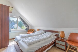 2 bedrooms, individually furnished