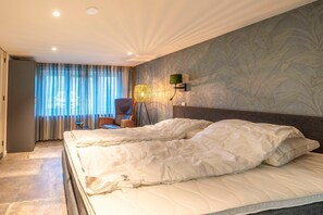 Casa | 3 dormitorios, mobiliario individual, ropa de cama
