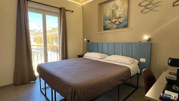 Comfort-Doppel- oder -Zweibettzimmer, 1 Queen-Bett, Balkon, Stadtblick