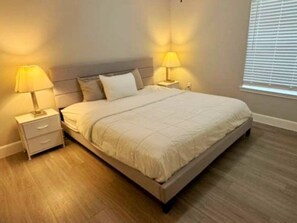 1 chambre, bureau, fer et planche Ă repasser, Wi-Fi