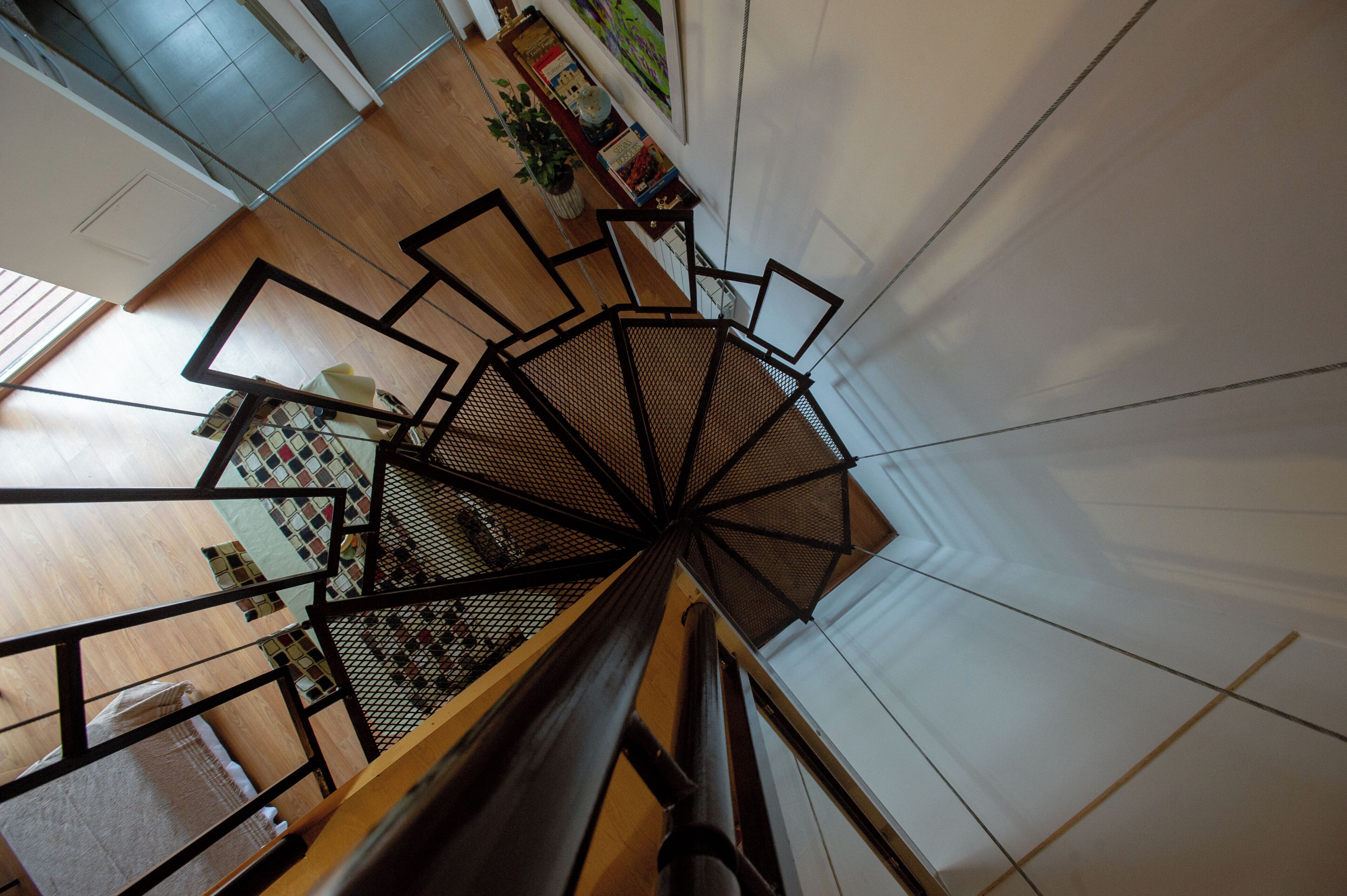 Departamento, 2 habitaciones, balcón, vista a la montaña | Ropa de cama de alta calidad, edredón y camas con pillow-top 