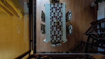 Lägenhet - 2 sovrum - balkong - utsikt mot bergen | Matsal