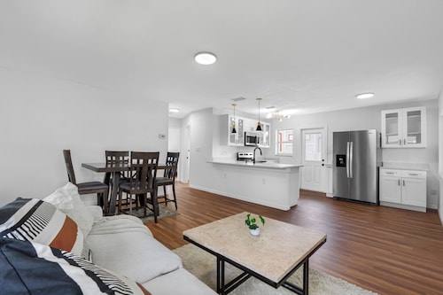 3-bedroom house in brilliant Dunedin