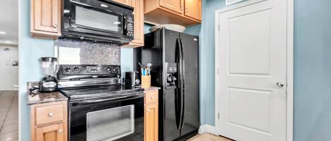 Condo, Multiple Beds (Sterling Breeze 1103) | Private kitchen | Oven, cookware/dishes/utensils