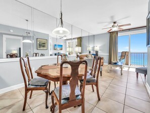 Huoneisto, useita sänkyjä (Grand Panama 2-1304) | Ruokailu